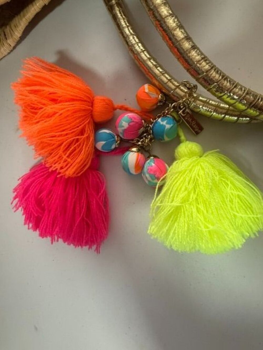 Lilly Pulitzer RIVIERA Woven Straw Tote Bag Rolled Gold Handles & Tassel Charm - Picture 11 of 12